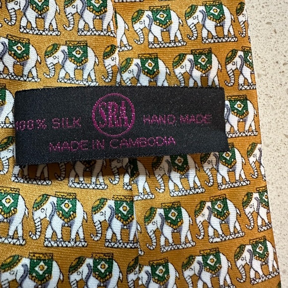 SRA Cambodian Silk Hand made Elephant Tie - Picture 2 of 5
